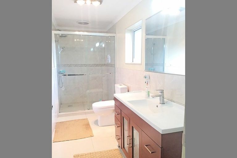 Photo of property in 130 Puhinui Road, Papatoetoe, Auckland, 2104