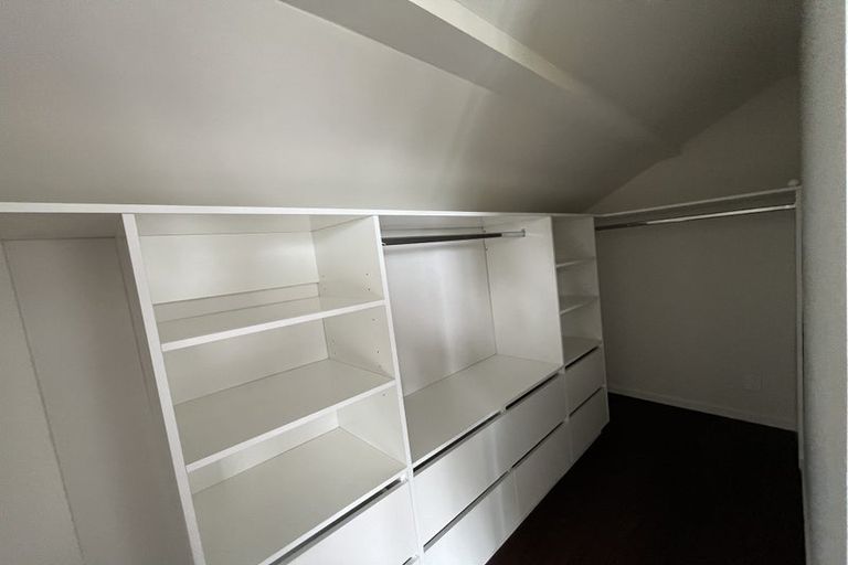 Photo of property in 30 Benchmark Drive, Massey, Auckland, 0614