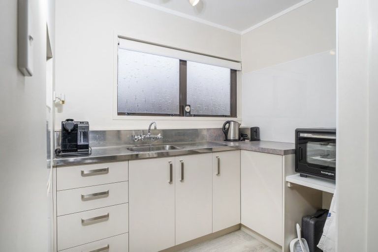 Photo of property in 3a Oyster Drive, Cooks Beach, Whitianga, 3591