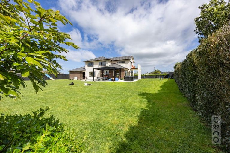 Photo of property in 30 Robert Might Road, Huapai, Kumeu, 0810