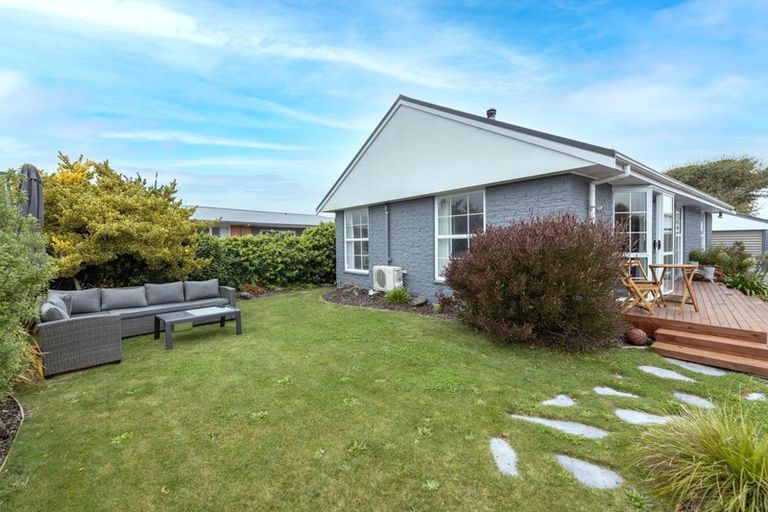 Photo of property in 19 Endeavour Street, North New Brighton, Christchurch, 8083