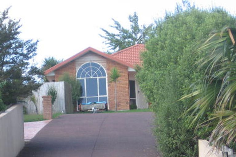 Photo of property in 29 Gala Place, Henderson, Auckland, 0612