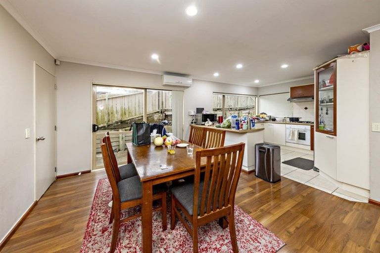 Photo of property in 39a Chieftain Rise, Goodwood Heights, Auckland, 2105