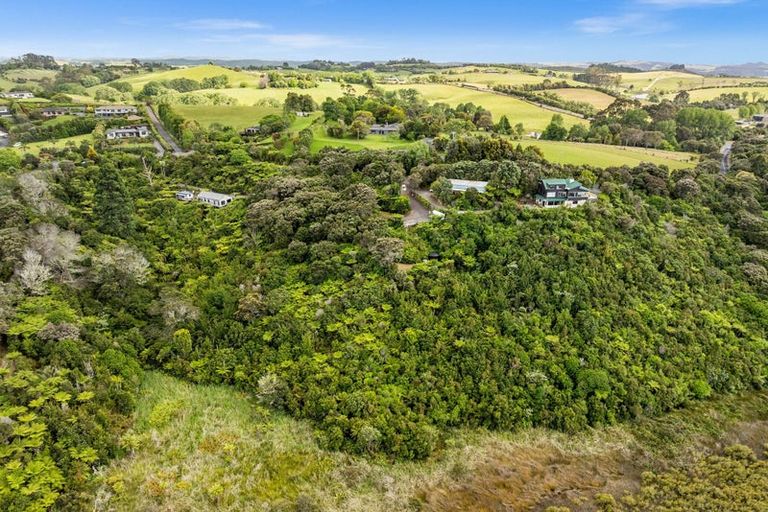 Photo of property in 183 Rangitane Road, Kerikeri, 0294