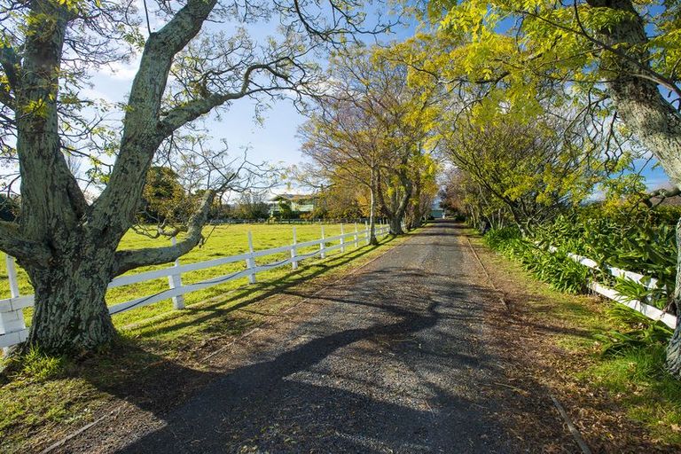 Photo of property in 693 Awapuni Road, Matawhero, Gisborne, 4071