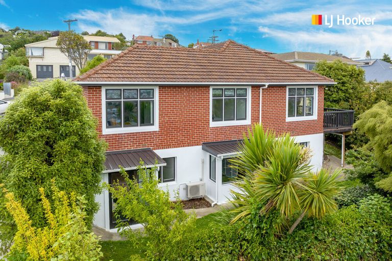 Photo of property in 31 Bangor Terrace, Kew, Dunedin, 9012