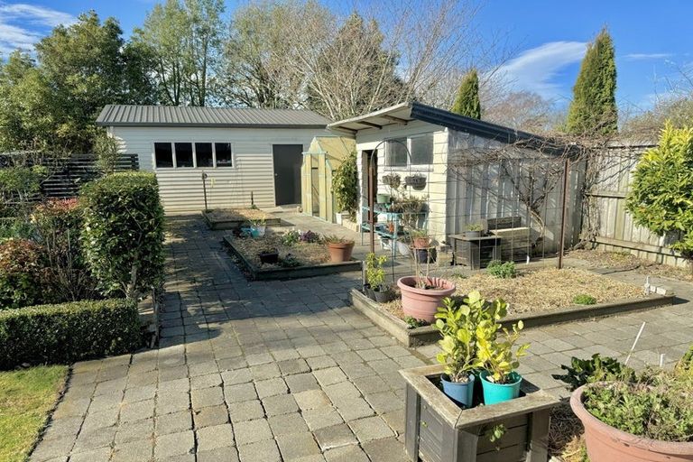 Photo of property in 19 Bridge Street, Southbridge, 7602