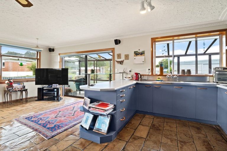 Photo of property in 2 Mckinlay Road, Abbotsford, Dunedin, 9018