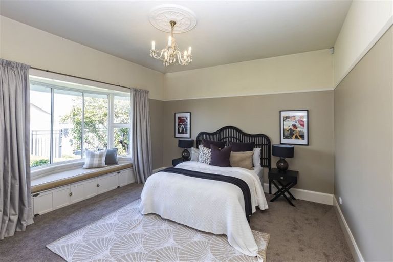 Photo of property in 121 Weston Road, St Albans, Christchurch, 8052