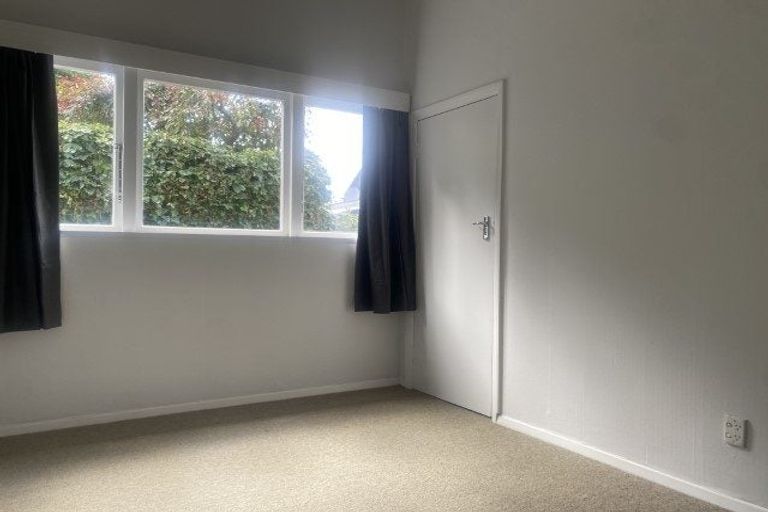 Photo of property in 84 Aro Street, Aro Valley, Wellington, 6021