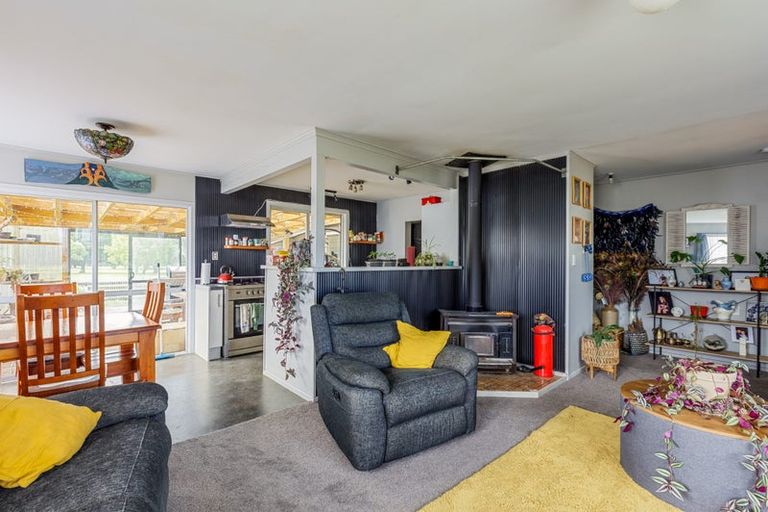 Photo of property in 12 Bridge Street, Eketahuna, 4900