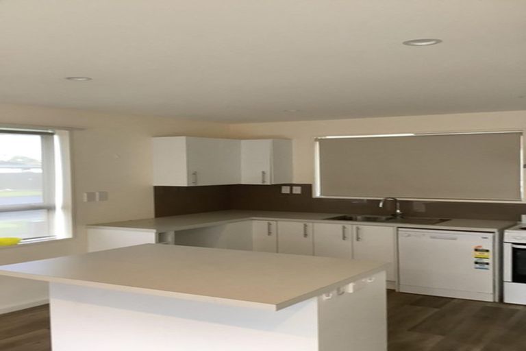 Photo of property in 2/112 Tedder Avenue, North New Brighton, Christchurch, 8083