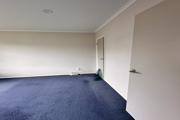 Photo of property in 1/34 Portadown Avenue, Pakuranga Heights, Auckland, 2010