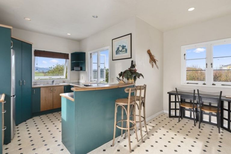 Photo of property in 70 Tasman Road, Otaki Beach, Otaki, 5512