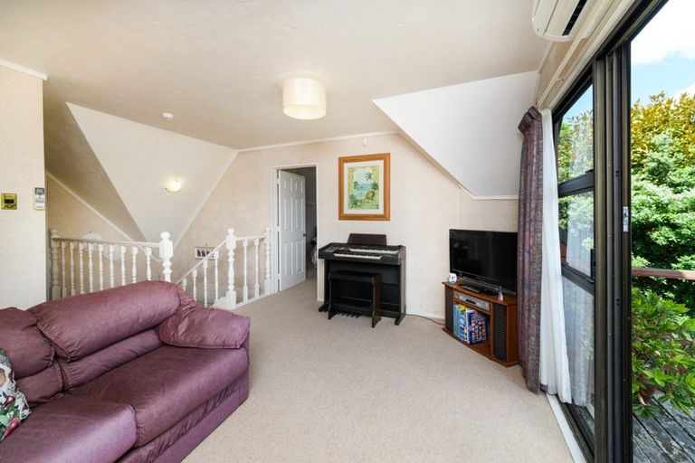 Photo of property in 91 Waterloo Crescent, Hokowhitu, Palmerston North, 4410