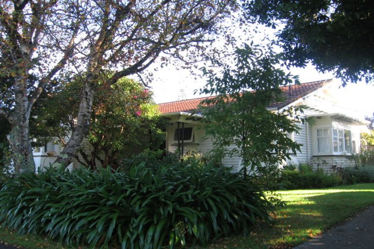 Photo of property in 79 Totara Crescent, Woburn, Lower Hutt, 5011