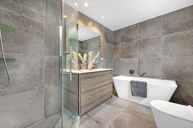 Photo of property in 32 Carrygawley Road, Flat Bush, Auckland, 2019