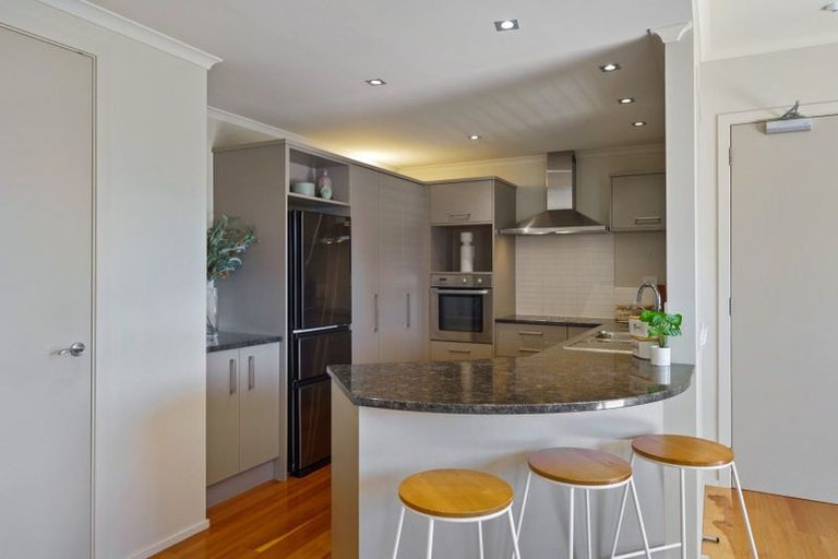 Photo of property in 27/4u Seaview Road, Paraparaumu Beach, Paraparaumu, 5032