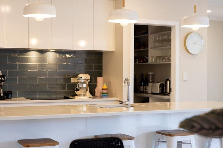 Photo of property in 11 Jarrett Terrace, Leamington, Cambridge, 3432