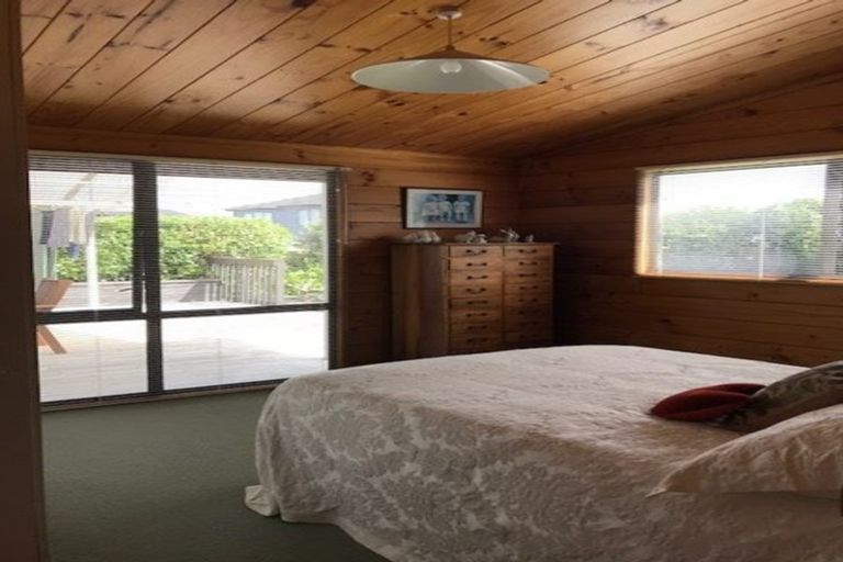 Photo of property in 31 Sunningdale Street, Wattle Downs, Auckland, 2103