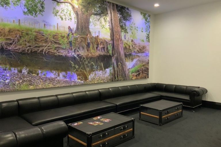 Photo of property in 1 Davy Street, Carterton, 5713