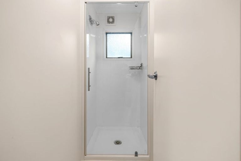 Photo of property in 16 Shearman Grove, Tauranga South, Tauranga, 3112