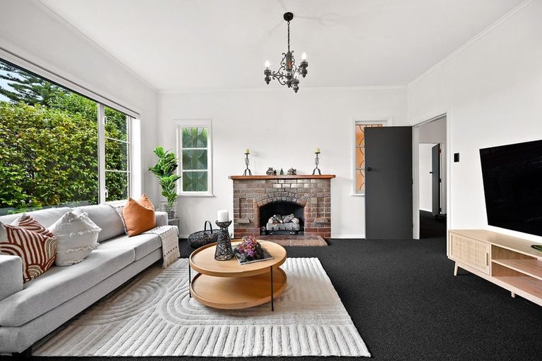 Photo of property in 20 Ridout Street, Maeroa, Hamilton, 3200