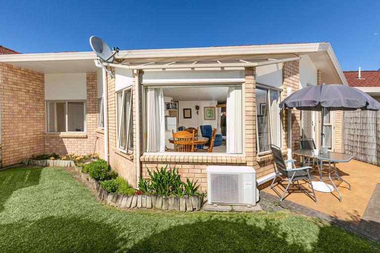 Photo of property in 18/169 Sturges Road, Henderson, Auckland, 0612