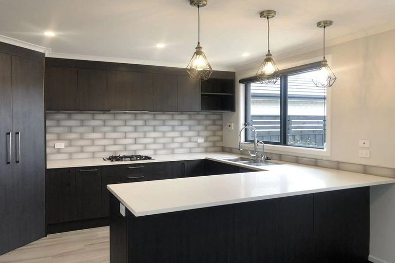 Photo of property in 7 Albert Wills Avenue, Halswell, Christchurch, 8025