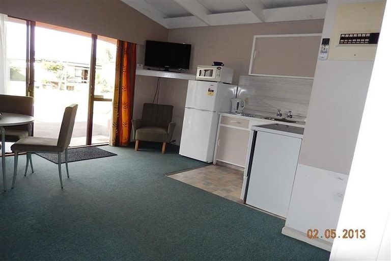 Photo of property in 4/119 Junction Road, Welbourn, New Plymouth, 4371