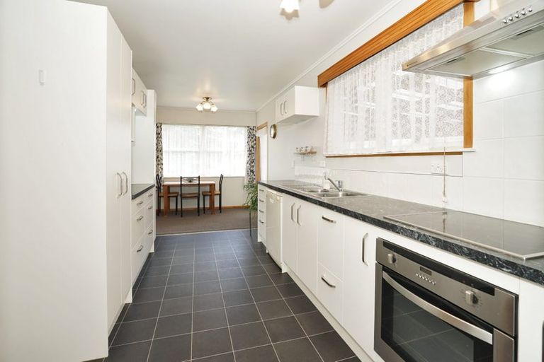 Photo of property in 5 Manapouri Place, Glenview, Hamilton, 3206