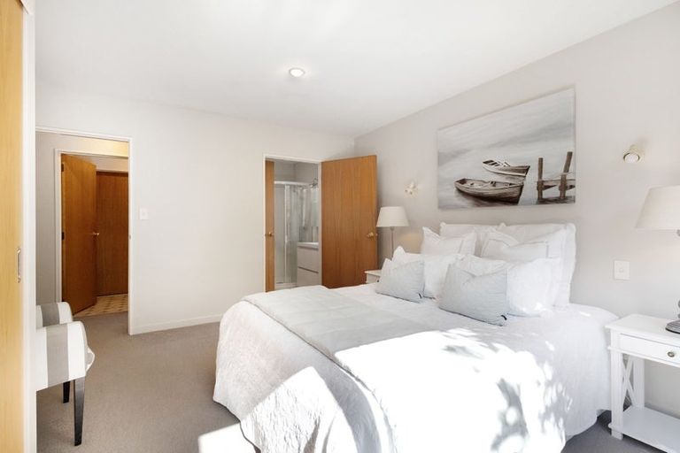 Photo of property in 2/61 Hanrahan Street, Upper Riccarton, Christchurch, 8041