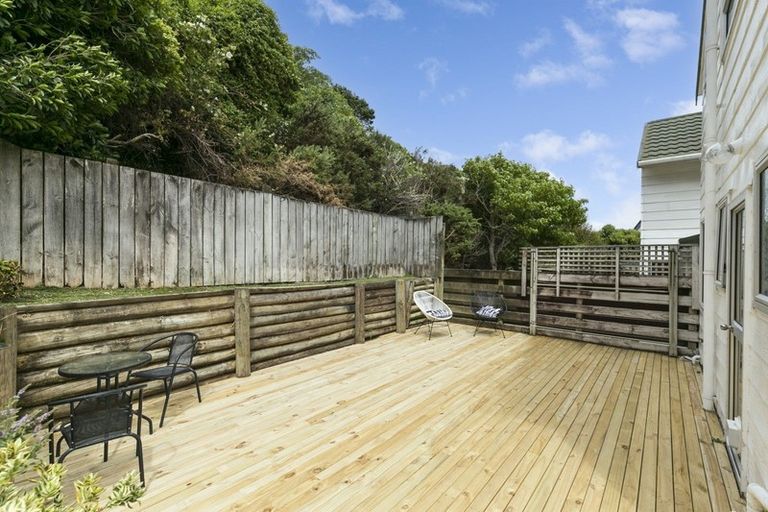 Photo of property in 14a Stonefield Place, Johnsonville, Wellington, 6037