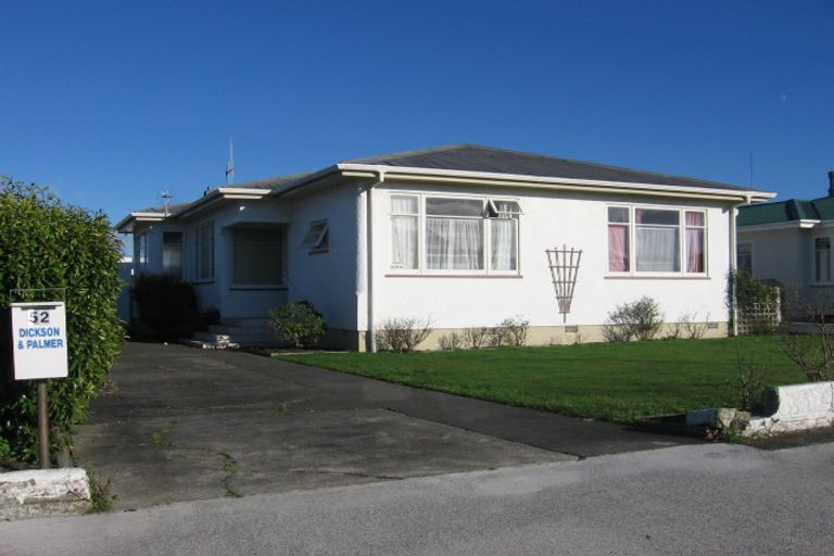 Photo of property in 52 Wood Street, Takaro, Palmerston North, 4410