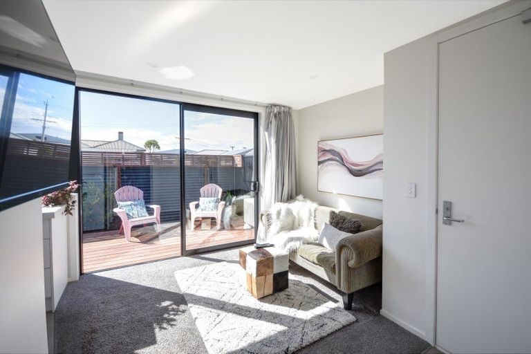 Photo of property in 1b Dey Street, Mosgiel, 9024