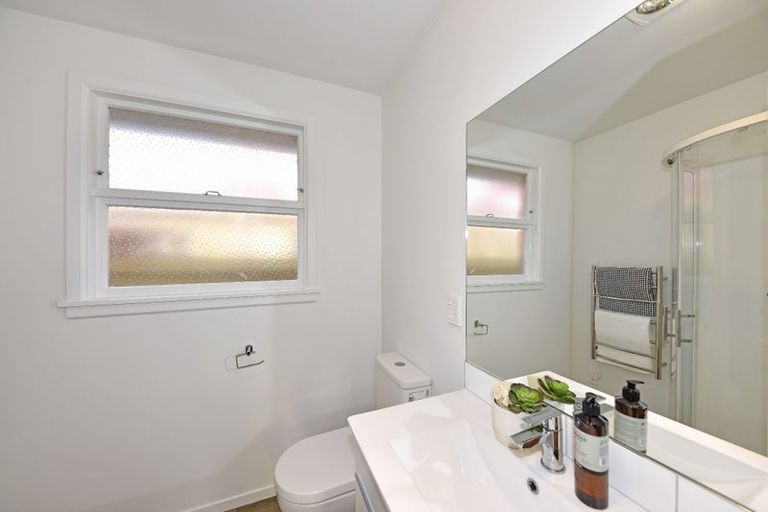 Photo of property in 1/98 Mathesons Road, Phillipstown, Christchurch, 8011