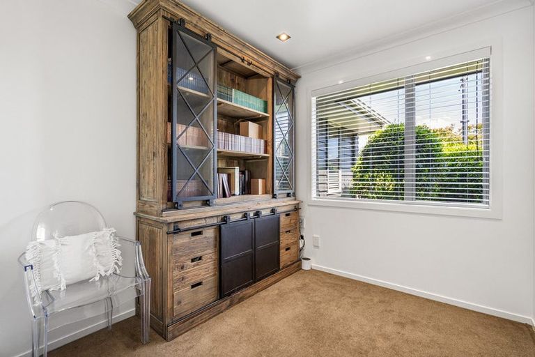 Photo of property in 27 Norfolk Drive, Cambridge, 3434