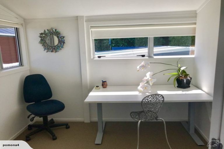 Photo of property in 60 Waitea Road, Muriwai, Waimauku, 0881