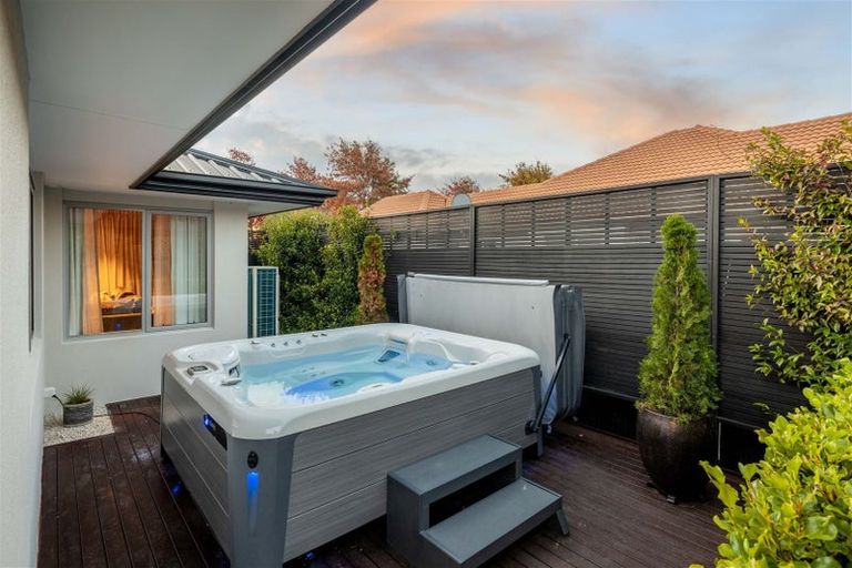 Photo of property in 11 Talbot Road, Northwood, Christchurch, 8051