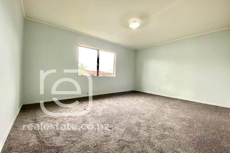 Photo of property in 1/14 Kennington Drive, Clendon Park, Auckland, 2103