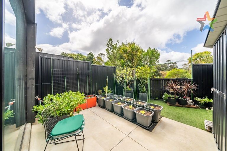 Photo of property in 21 Te Ara O Paetutu, Petone, Lower Hutt, 5012