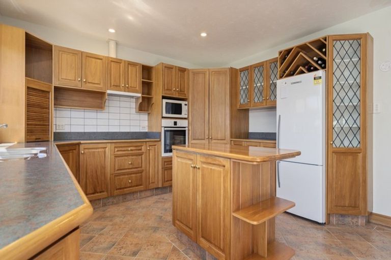 Photo of property in 18 Park Lane, Waitara, 4320