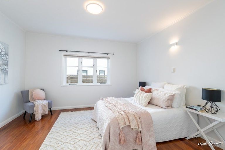 Photo of property in 33 Waiwhetu Road, Waiwhetu, Lower Hutt, 5010