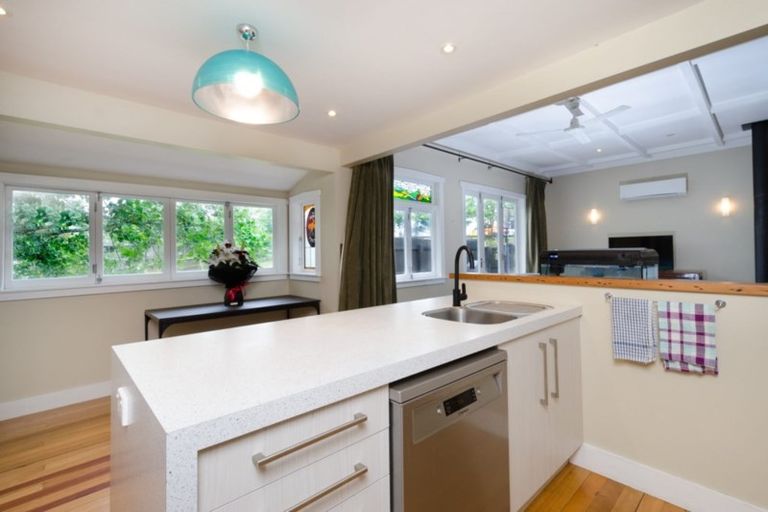 Photo of property in 104 Mcentee Road, Waitakere, Auckland, 0816