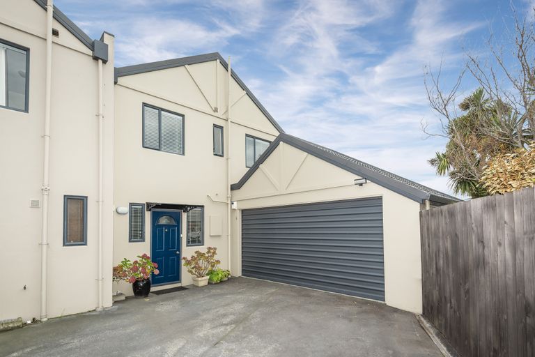 Photo of property in 6/42 Champion Street, Edgeware, Christchurch, 8013