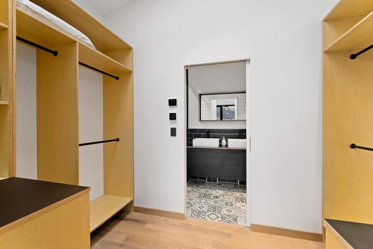 Photo of property in 4 Soudley Court, Jacks Point, Queenstown, 9371