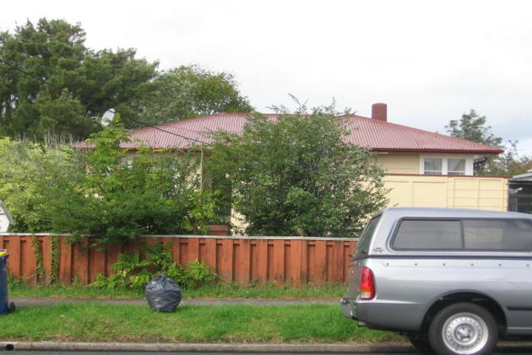 Photo of property in 20a Rosier Road, Glen Eden, Auckland, 0602