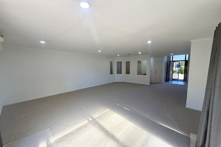 Photo of property in 311 Chapel Road, Flat Bush, Auckland, 2016
