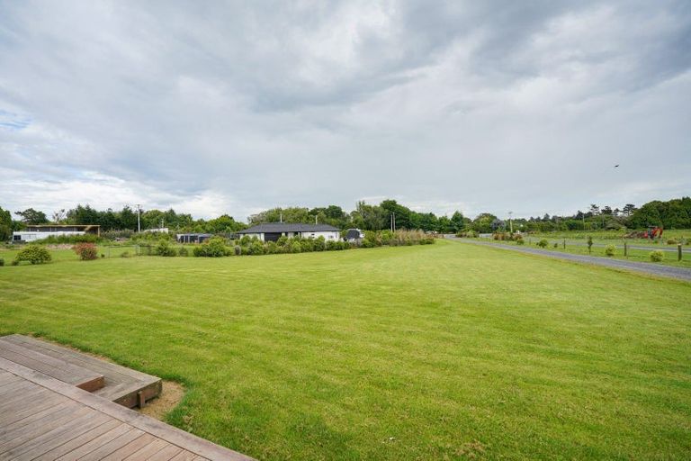 Photo of property in 15 Oreti Road, Otatara, Invercargill, 9879