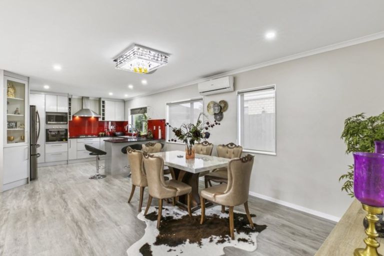 Photo of property in 45b Russell Road, Manurewa, Auckland, 2102